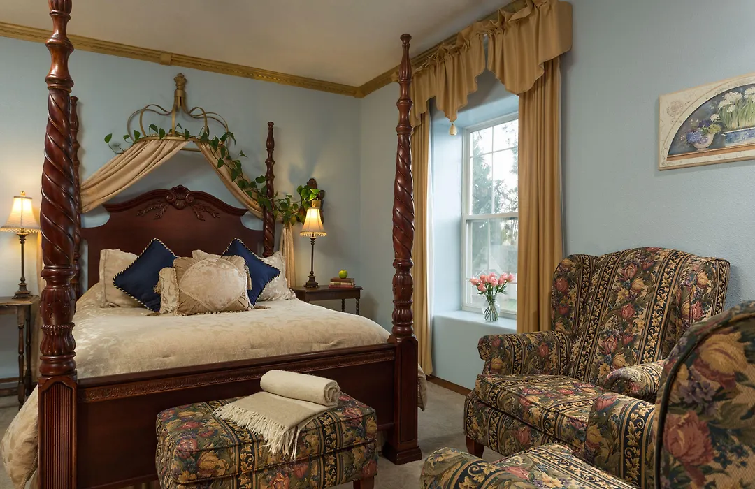 The Roosevelt Inn-1